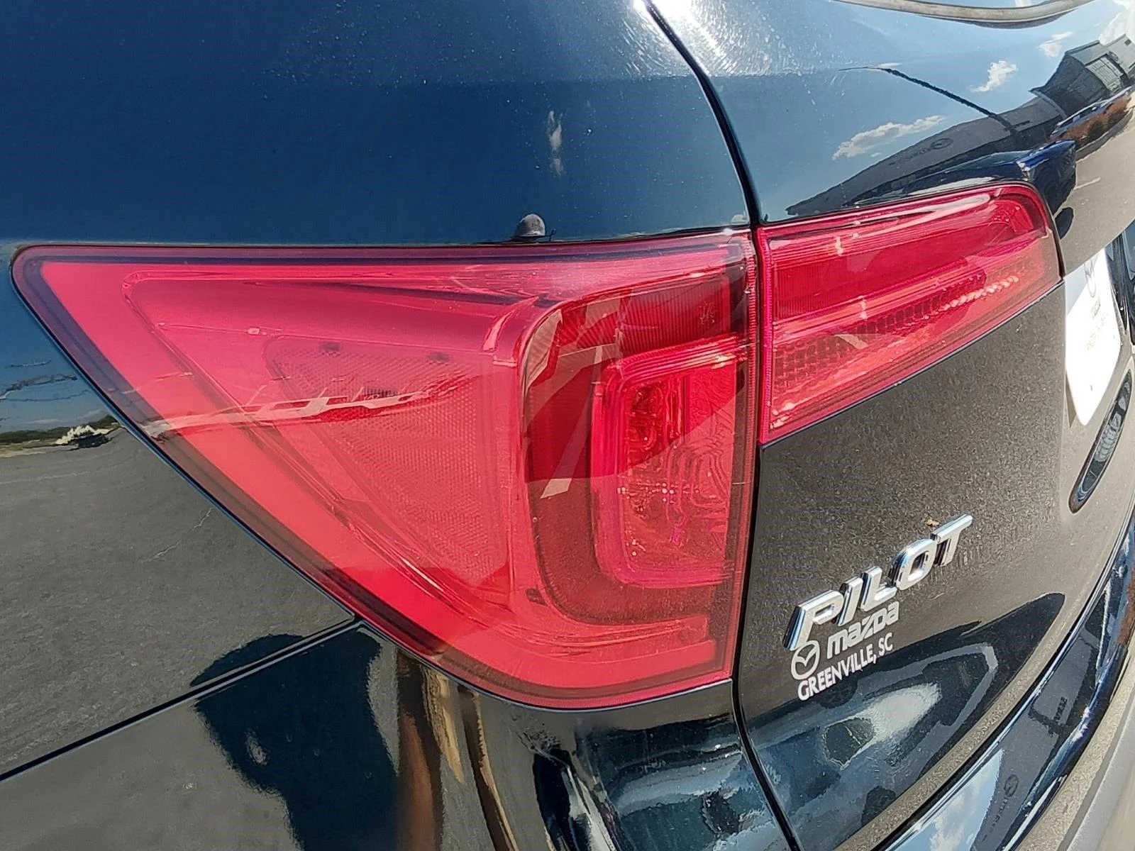 Used 2017 Crystal Black Pearl Honda EX-L image 13