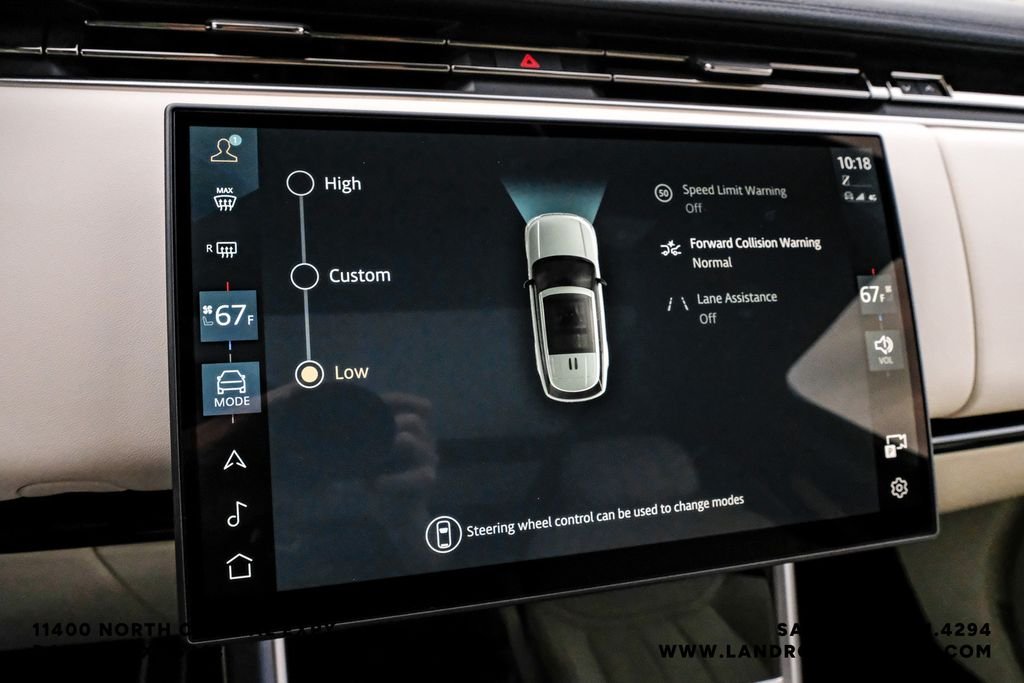 Used 2025 Black Land Rover SE image 31
