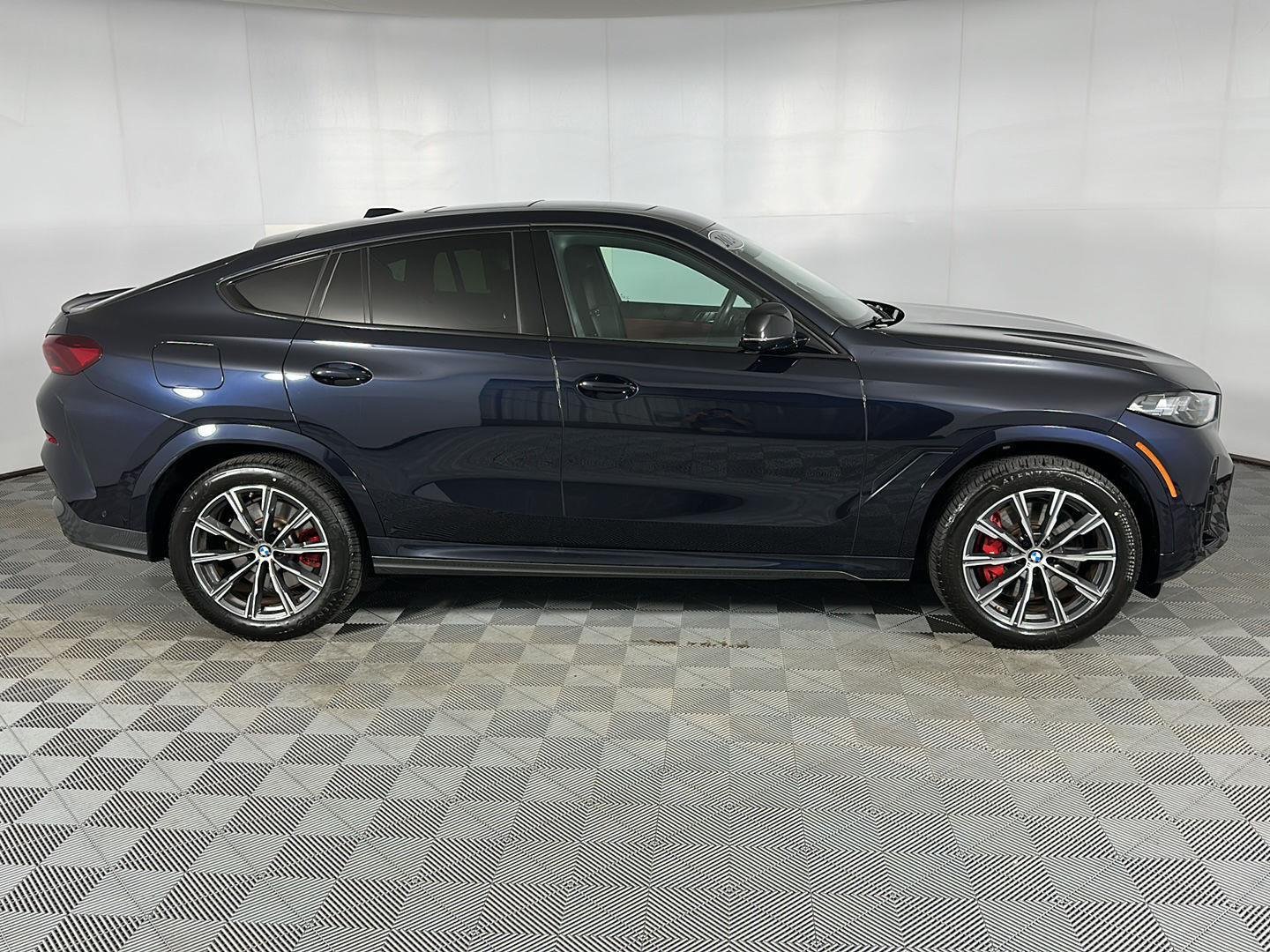 Certified Used 2024 Carbon Black Metallic BMW M60i image 32
