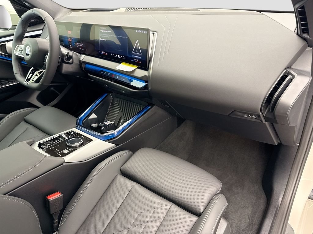 Used 2026 Gray Metallic BMW 30 xDrive image 17