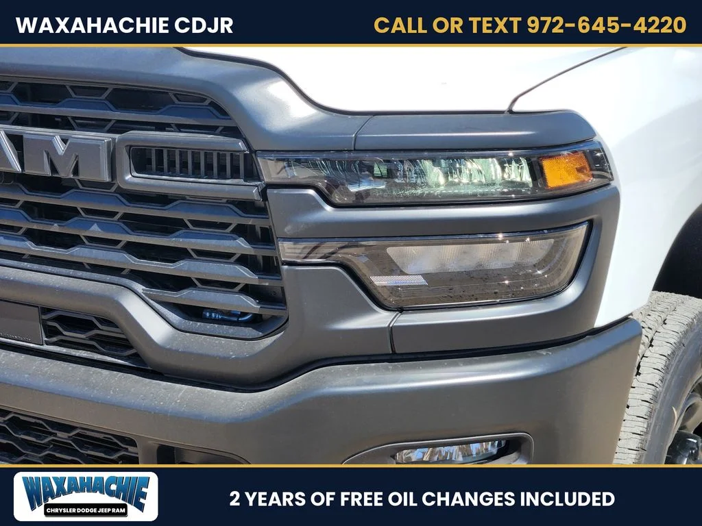 New 2027 Bright White Clearcoat RAM Tradesman image 6
