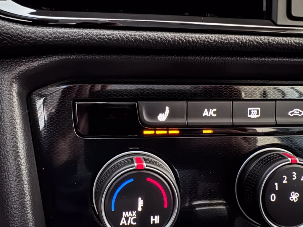 2025 Volkswagen Taos S - Photo 22