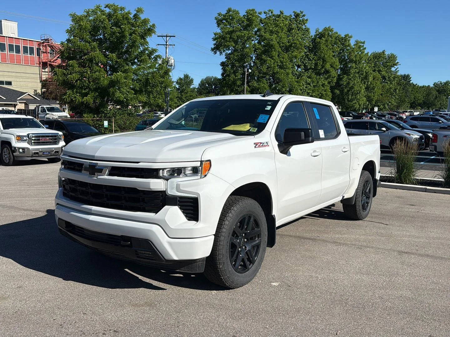 Used 2024 Summit White Chevrolet RST image 7