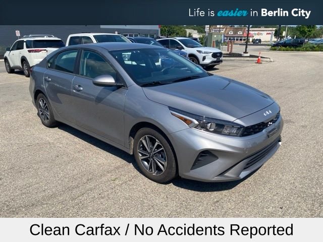 Used 2024 Gray Kia LXS image 1