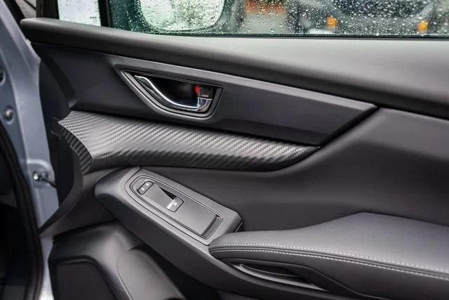 New 2026 Ice Silver Metallic Subaru Premium image 24
