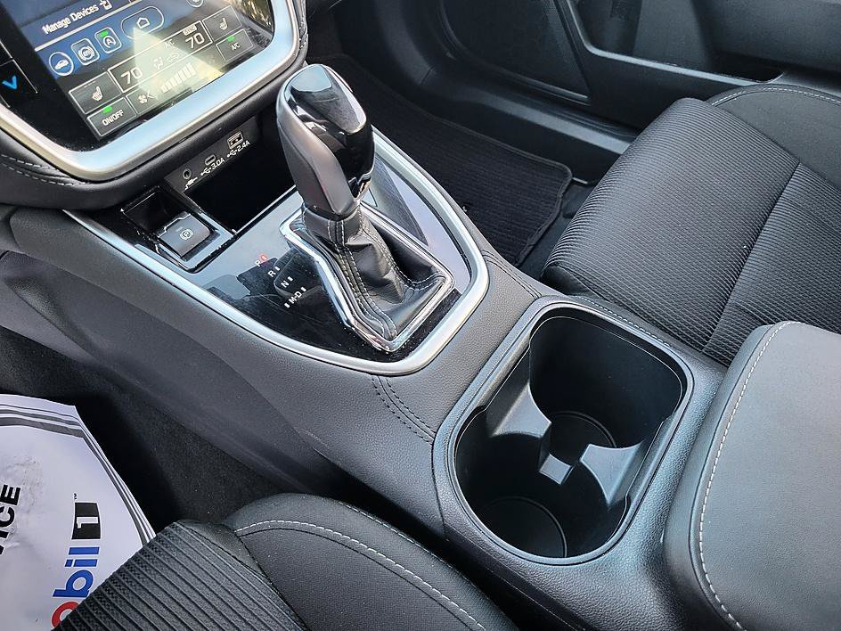 Used 2025 Crystal White Pearl Subaru Premium image 18