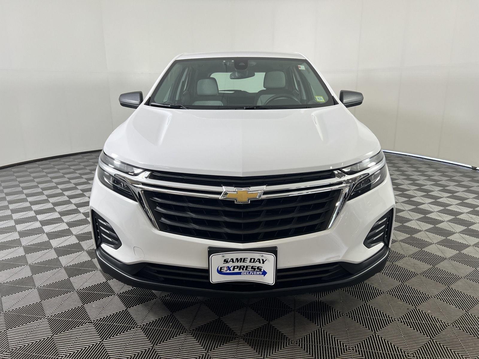 Used 2024 Summit White Chevrolet LS image 26