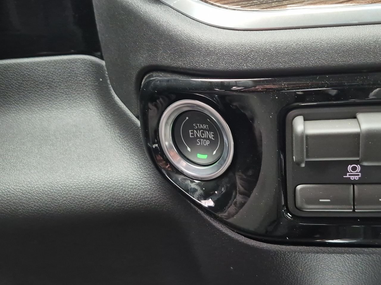 2026 Chevrolet Silverado 1500 RST - Photo 17