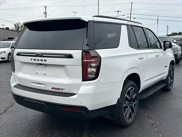 Used 2023 White Chevrolet RST image 11
