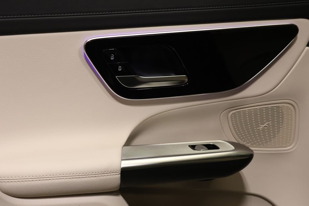 New 2027  Mercedes-Benz GLC 300 image 39
