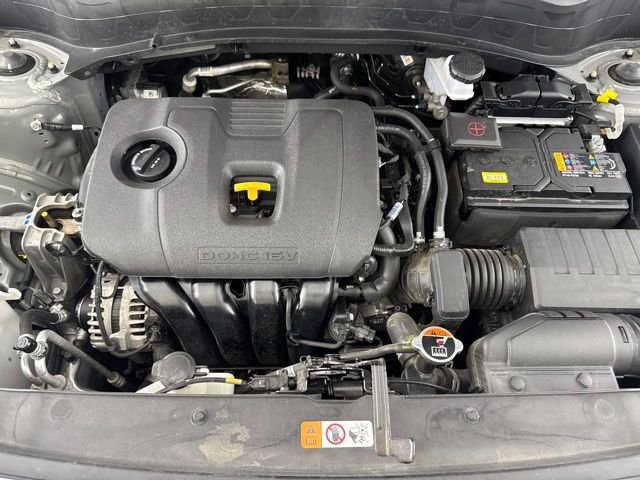 Used 2026  Kia LX image 19