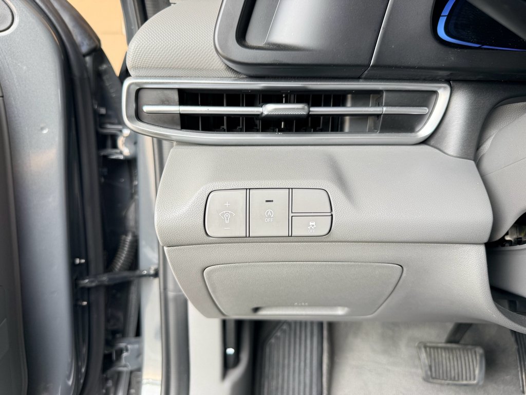 Certified Used 2024 Ecotronic Gray Hyundai SE image 18