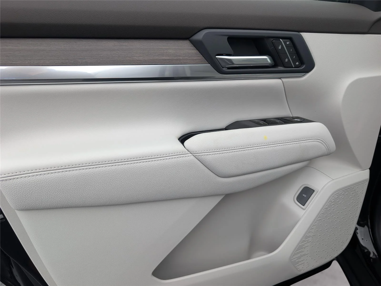 New 2026 Ebony Twilight Metallic GMC Denali image 21