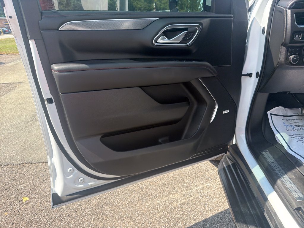 Used 2024 White Chevrolet RST image 13