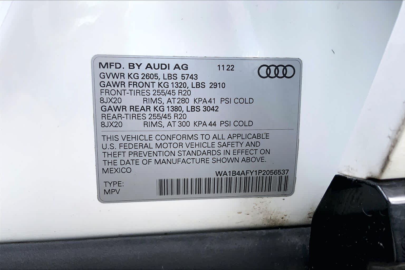 Used 2023 Ibis White Audi Premium Plus image 36
