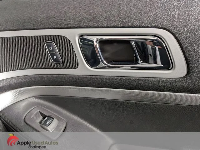 Used 2015 Silver Ford XLT image 48