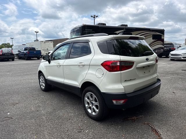 Used 2022 White Ford SE image 3