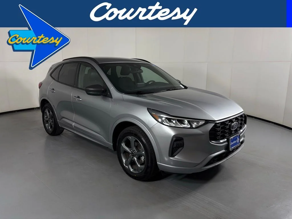 2024 Ford Escape ST-Line AWD's photo