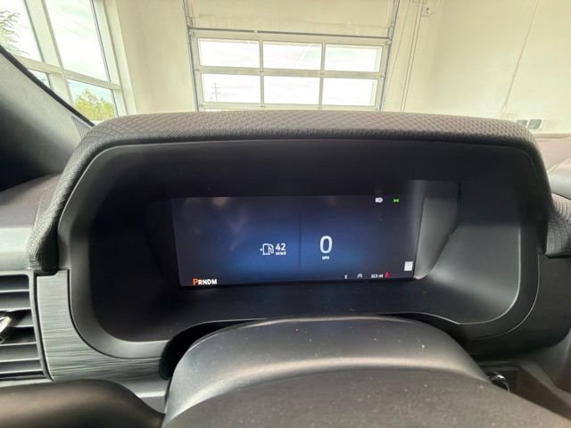 New 2026 Oxford White Ford XLT image 27