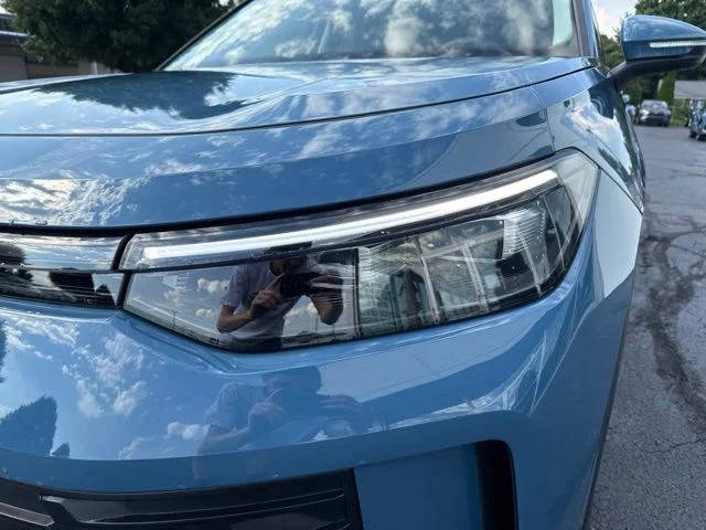 New 2026 Monterey Blue Pearl Volkswagen SE image 43