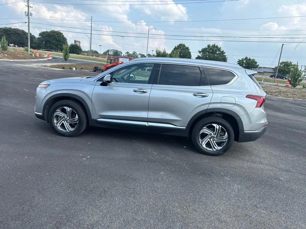 Certified Used 2021 Silver Hyundai SEL image 10