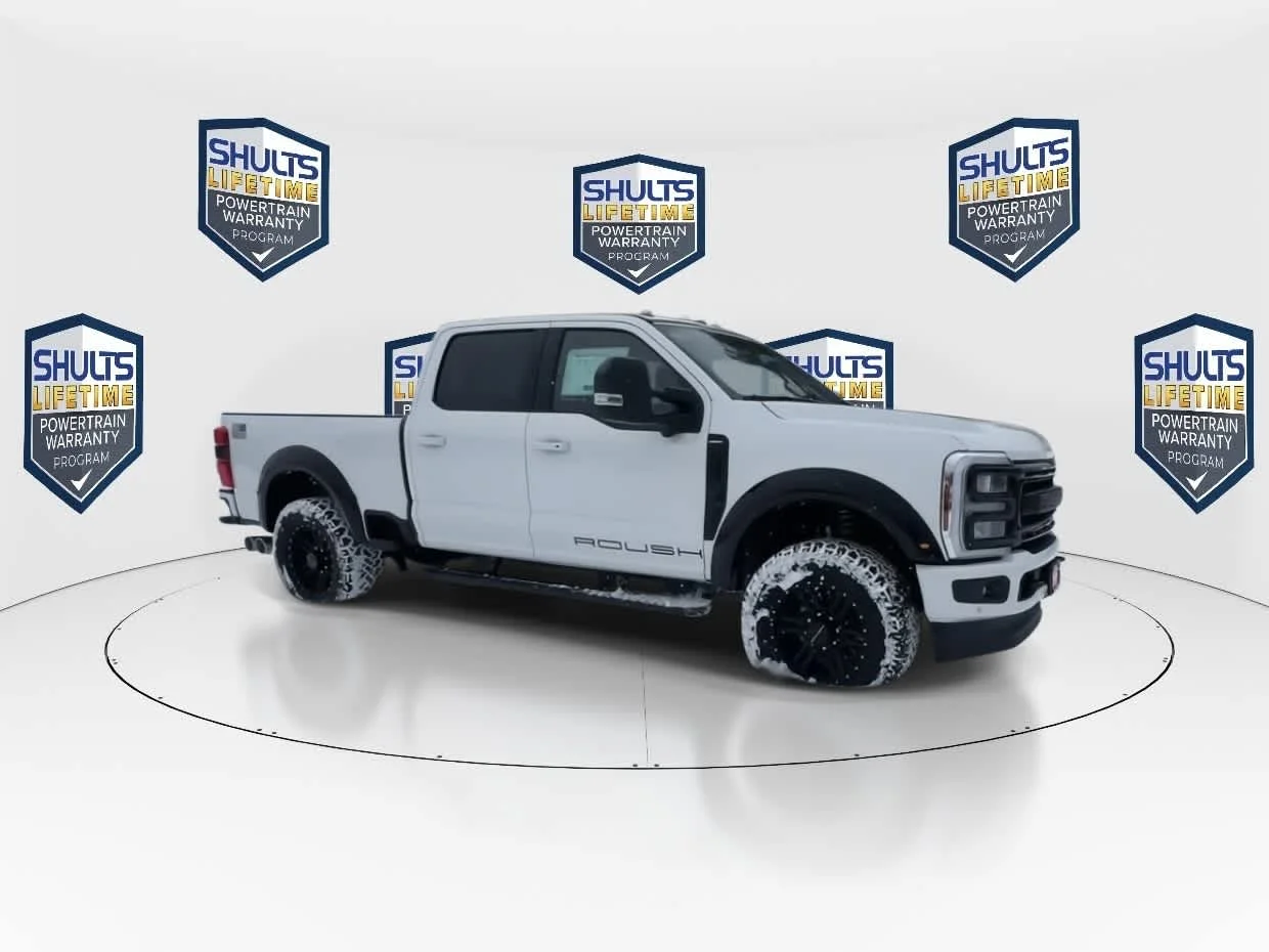 New 2026 Star White Metallic Tri-Coat Ford LARIAT image 2