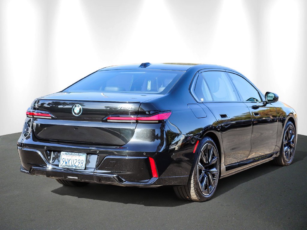 Used 2026 Black Sapphire Metallic BMW 750e xDrive image 6