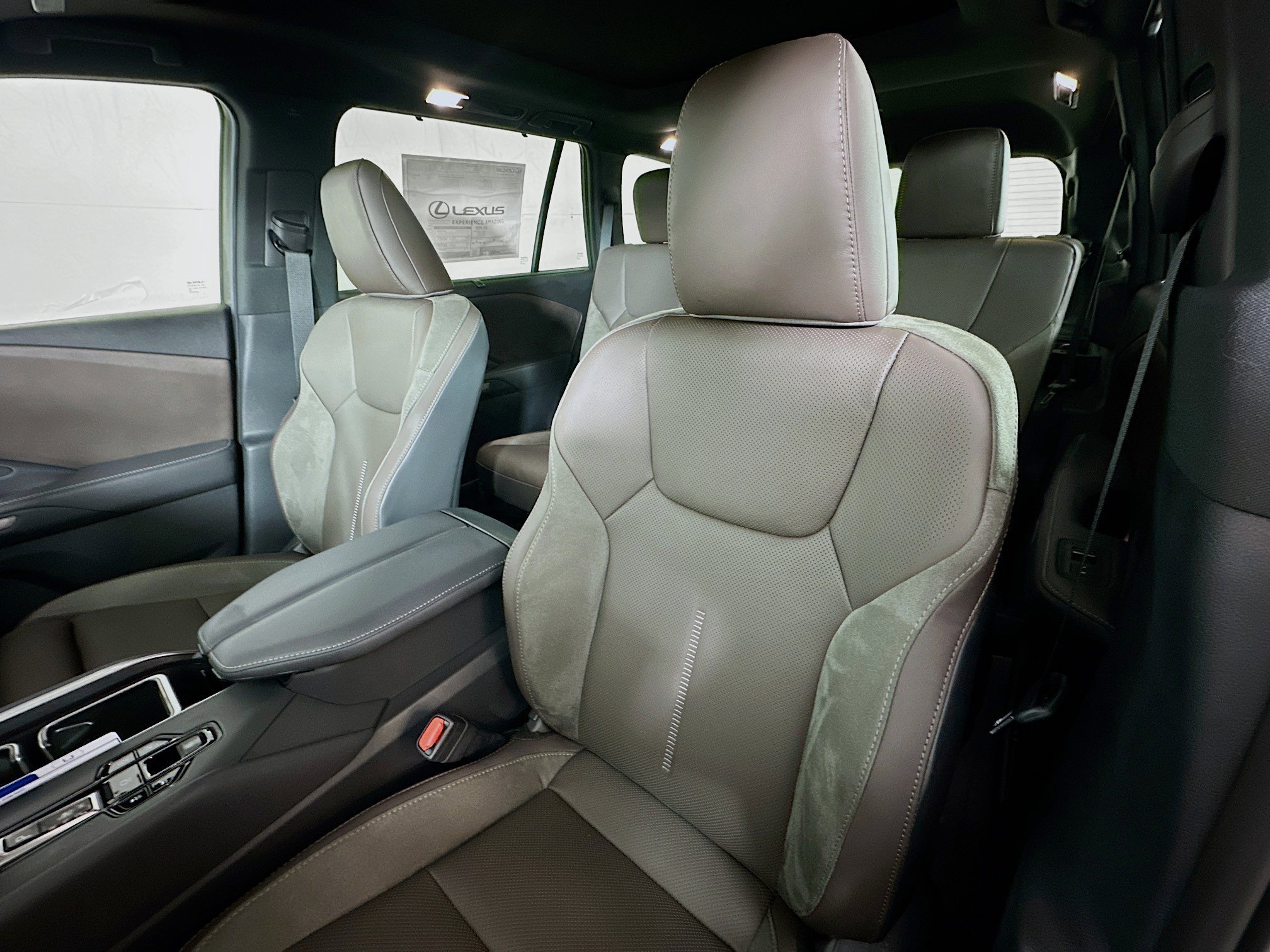 2026 Lexus TX 350 Luxury - Photo 20