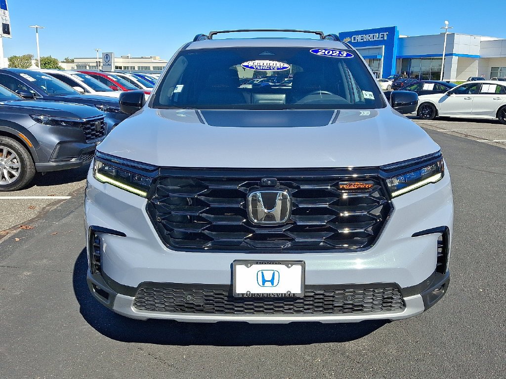 Certified Used 2023 Sonic Gray Pearl Honda AWD TRAILSPORT image 36