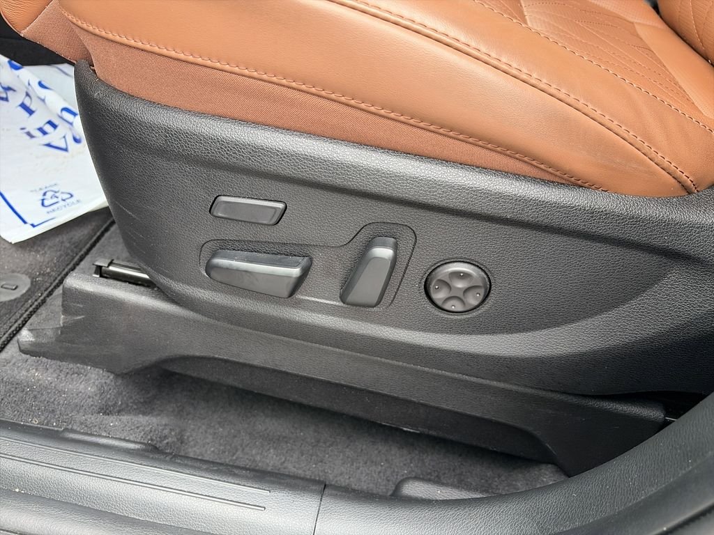 Used 2024 Wolf Gray Kia SX-Prestige X-Line image 13