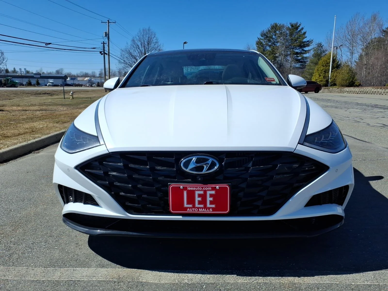 Used 2023 White Hyundai Limited image 3