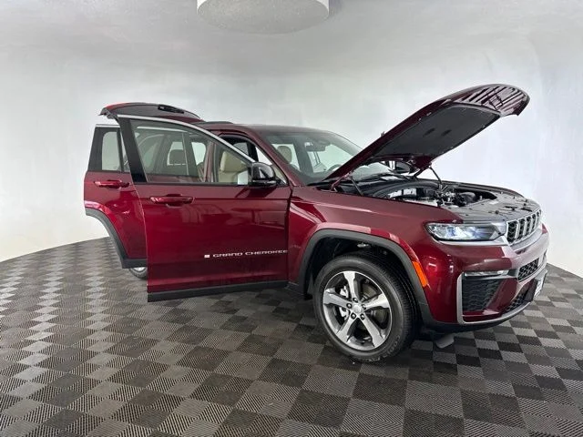 Used 2026 Red Jeep Limited image 14
