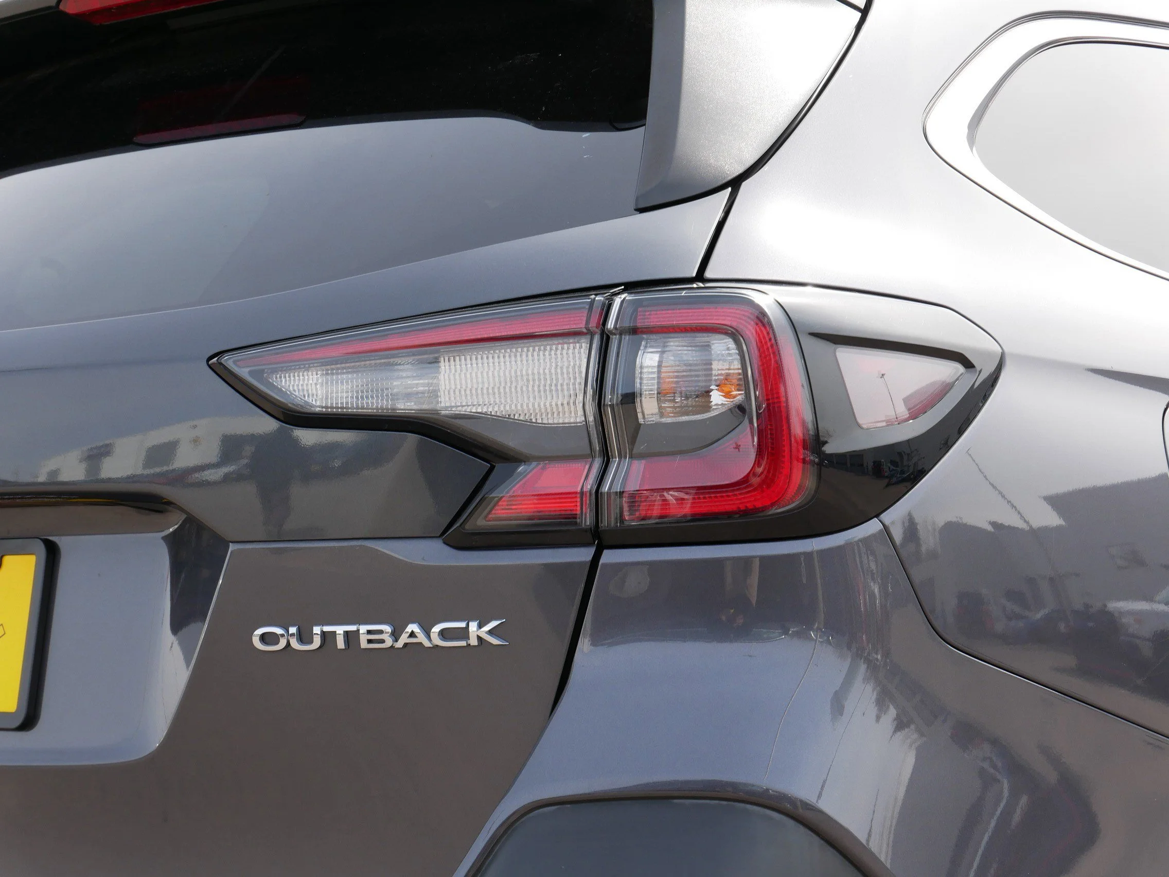 Used 2022 Magnetite Gray Metallic Subaru Limited image 17