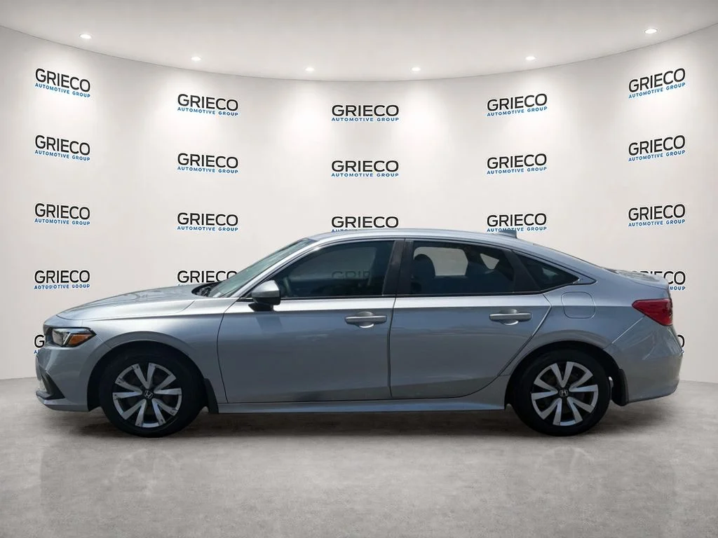 Used 2024 Lunar Silver Metallic Honda LX image 4