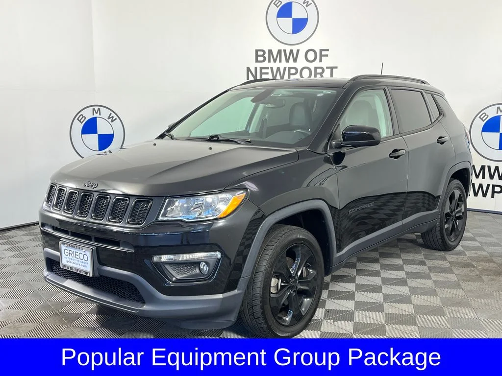Used 2019 Black Jeep Latitude image 3