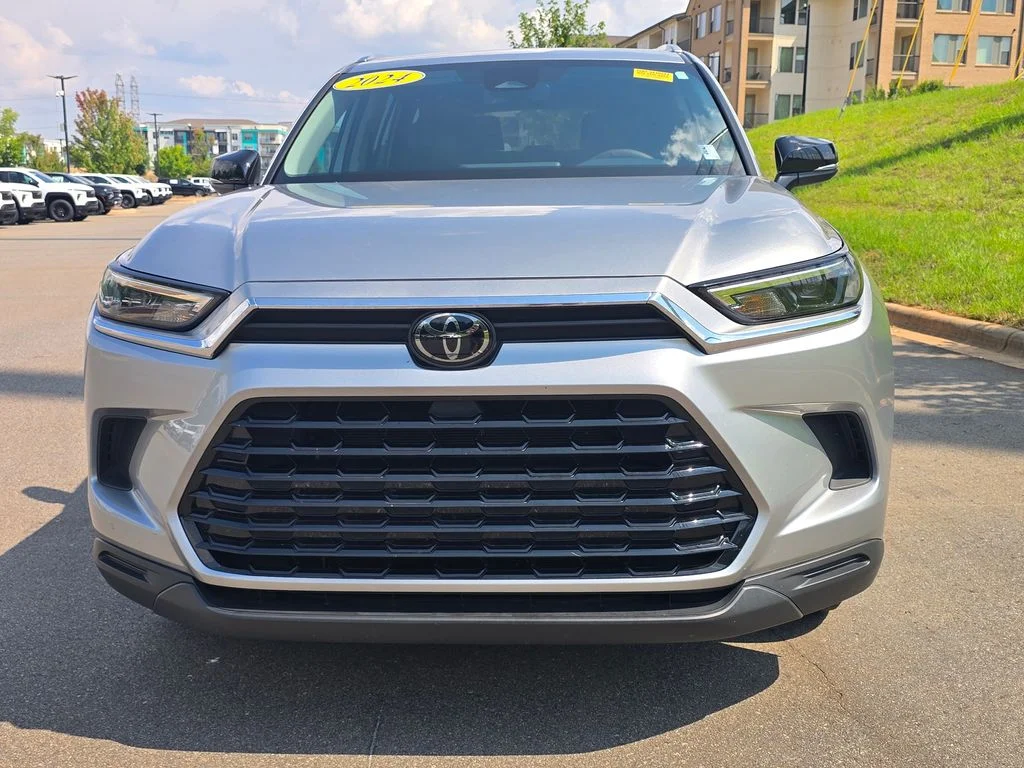 Certified Used 2024 Silver Toyota XLE image 42