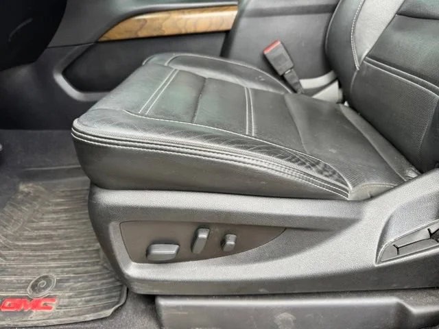 Certified Used 2020 CARBON BLACK METALLIC GMC Denali image 15