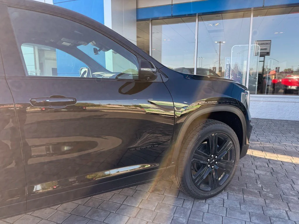 New 2026 Ebony Twilight Metallic GMC Elevation image 14