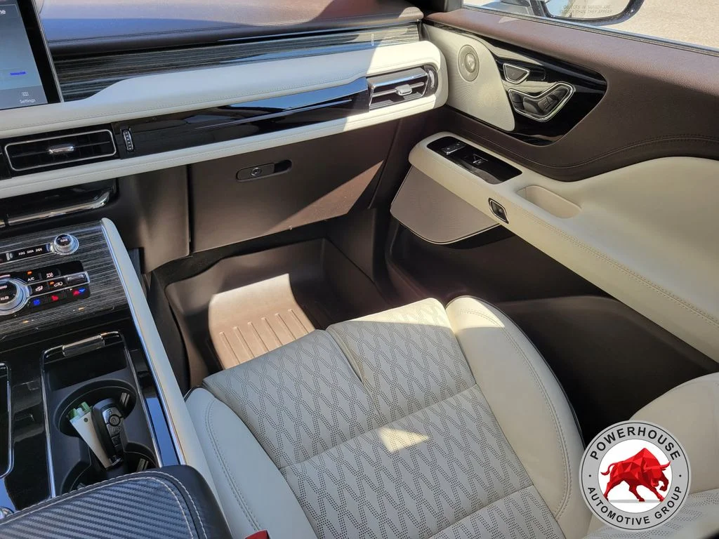 Used 2022 Gray Lincoln Black Label image 22