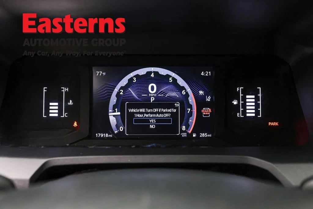 Used 2025 Silver Toyota SR5 image 17