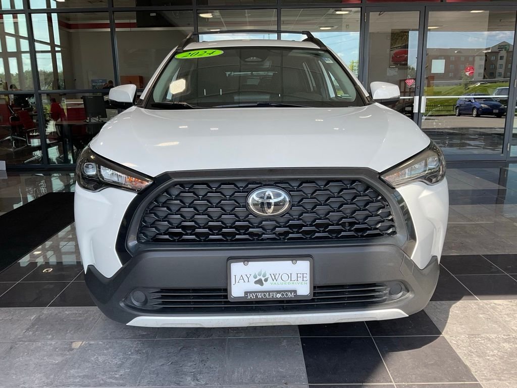 Certified 2024 Toyota Corolla Cross LE with VIN 7MUCAAAG8RV096617 for sale in Kansas City