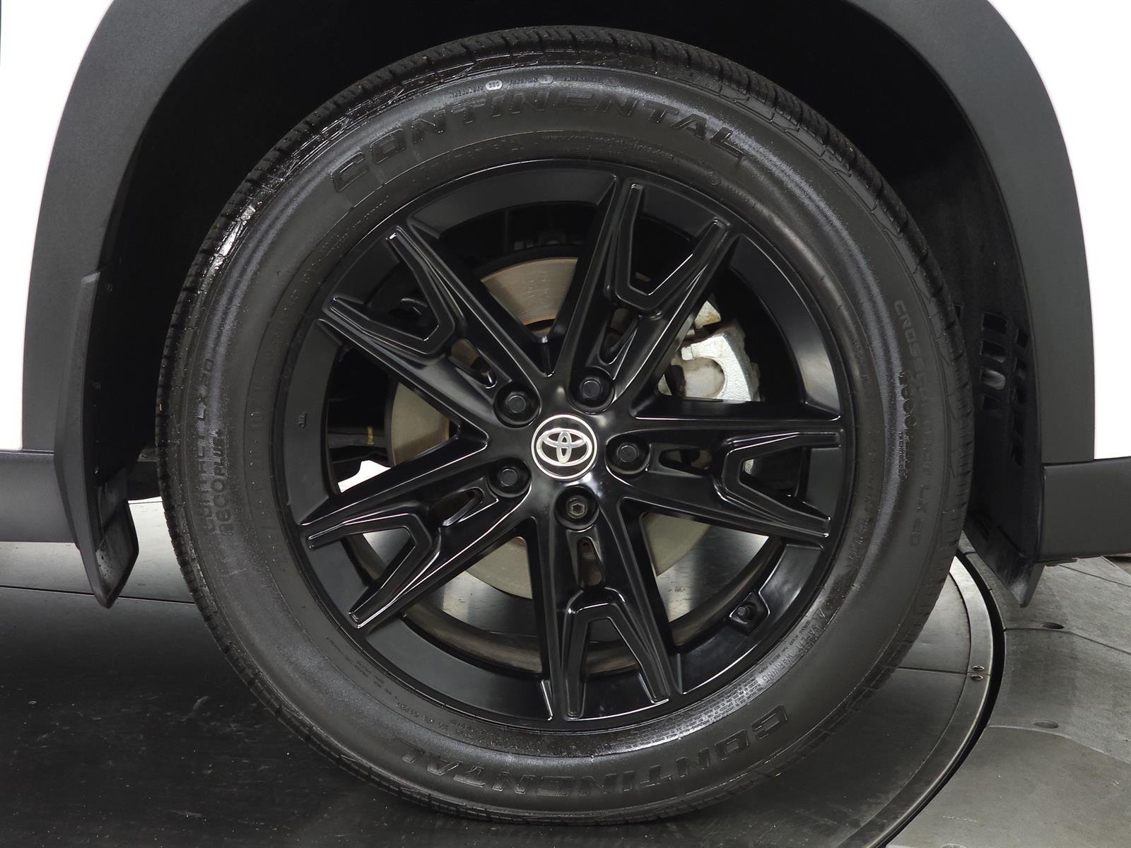 Used 2026 White Toyota Nightshade image 12