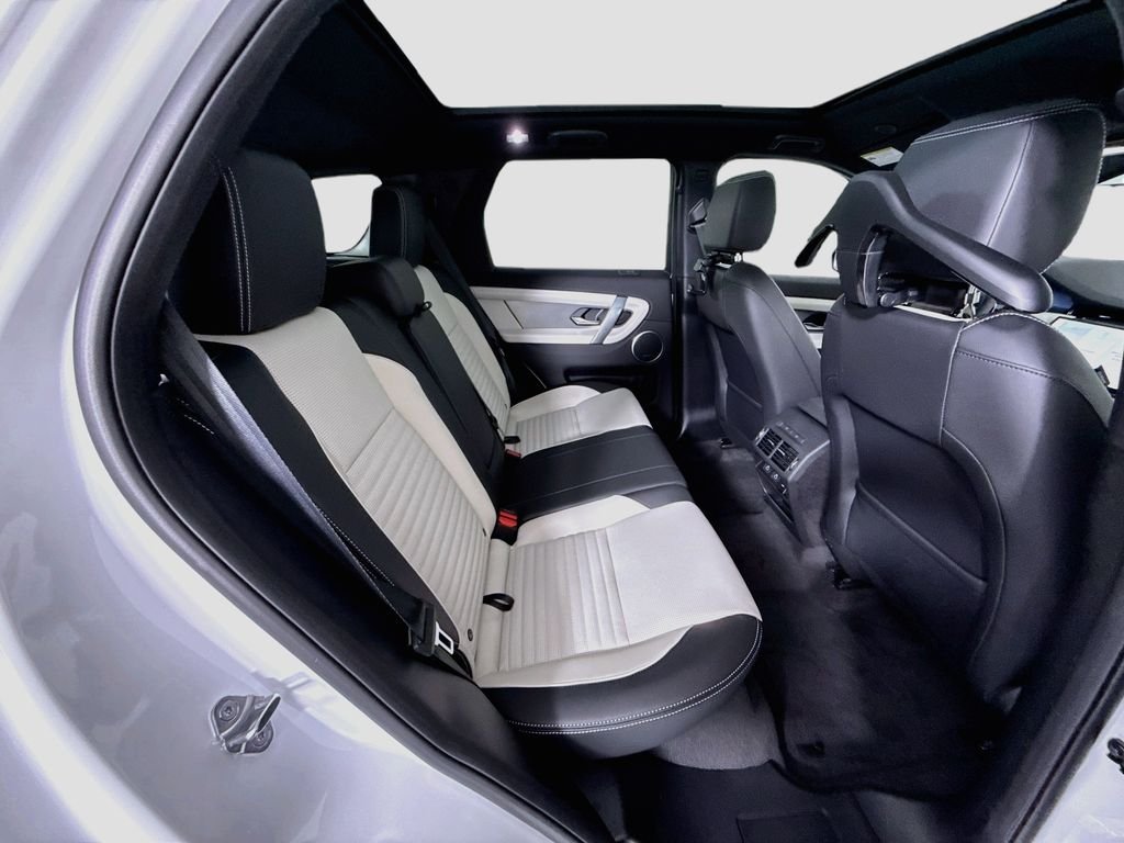 New 2026 Fuji White Land Rover Landmark image 24
