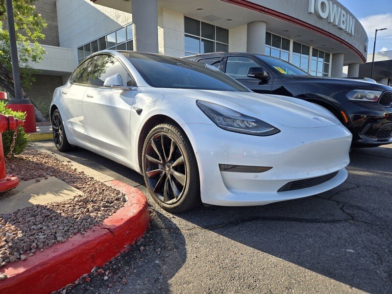 Used 2019 Tesla Model 3 Long Range with VIN 5YJ3E1EB5KF530192 for sale in Henderson, NV