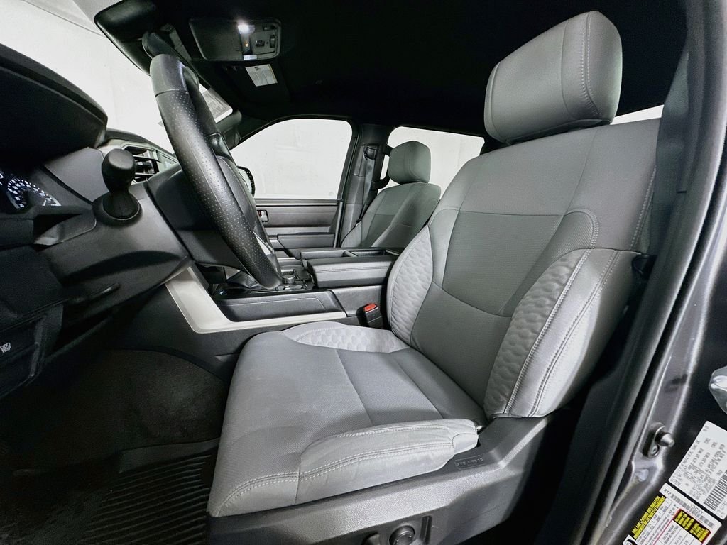 2025 Toyota Tundra SR5 - Photo 21