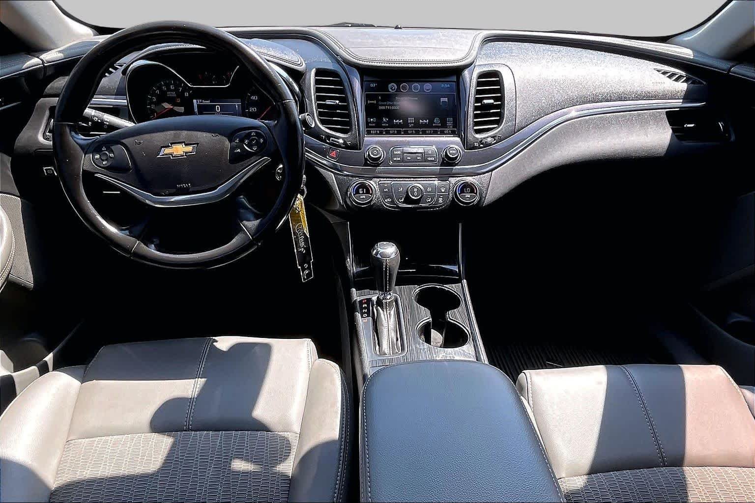 Used 2016 Summit White Chevrolet LT image 14