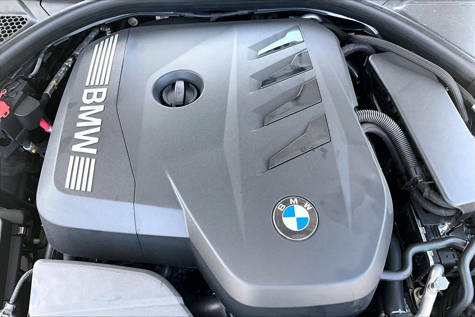 Used 2026 Skyscraper Grey Metallic BMW 330i NA image 31