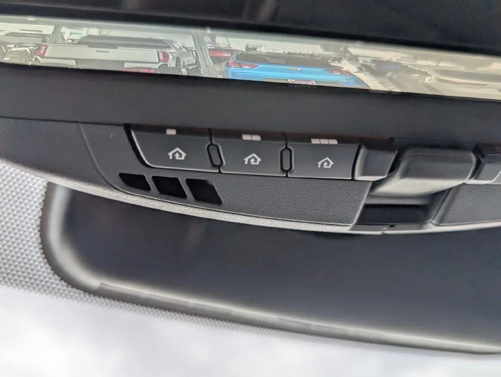 Used 2023  Toyota Platinum image 11