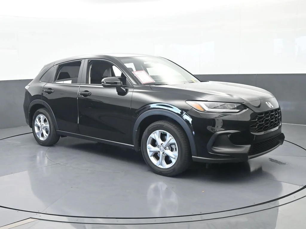 Used 2025 Black Honda LX image 8