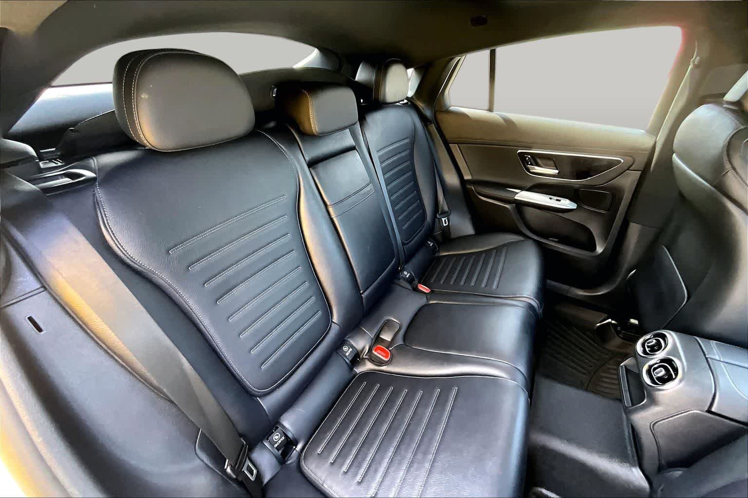 Used 2024 Cirrus Silver Metallic Mercedes-Benz GLC 300 image 20
